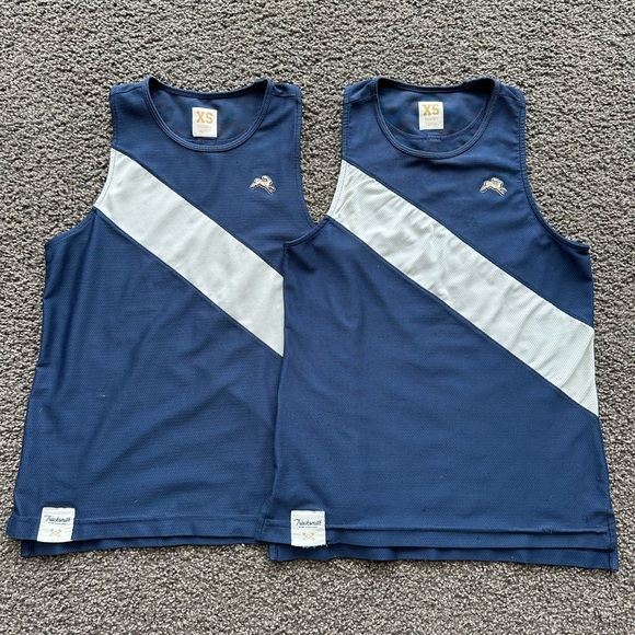 Tracksmith Van Cortlandt Singlet - Size XS - Navy/Ivory. I have TWO. - Picture 3 of 4